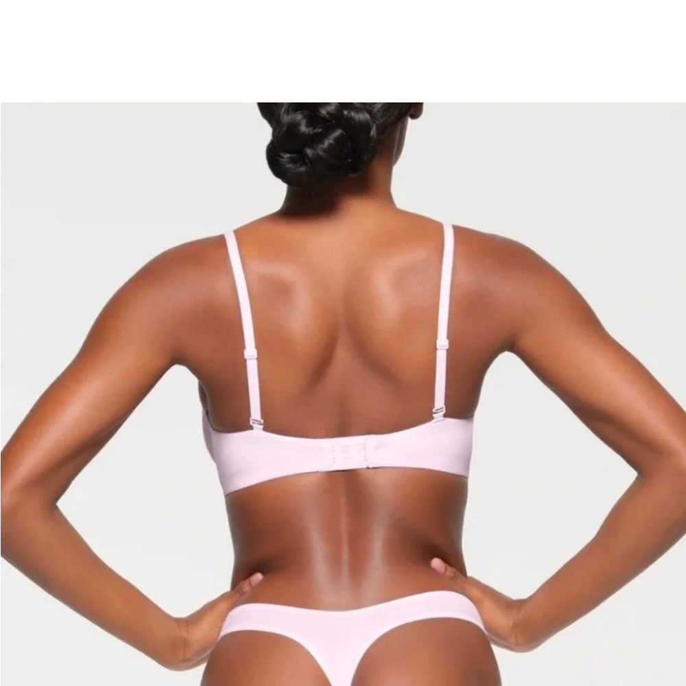 SKIMS Fits Everybody Unlined Demi Bra NWT size 32H cherry blossom - Picture 2 of 5